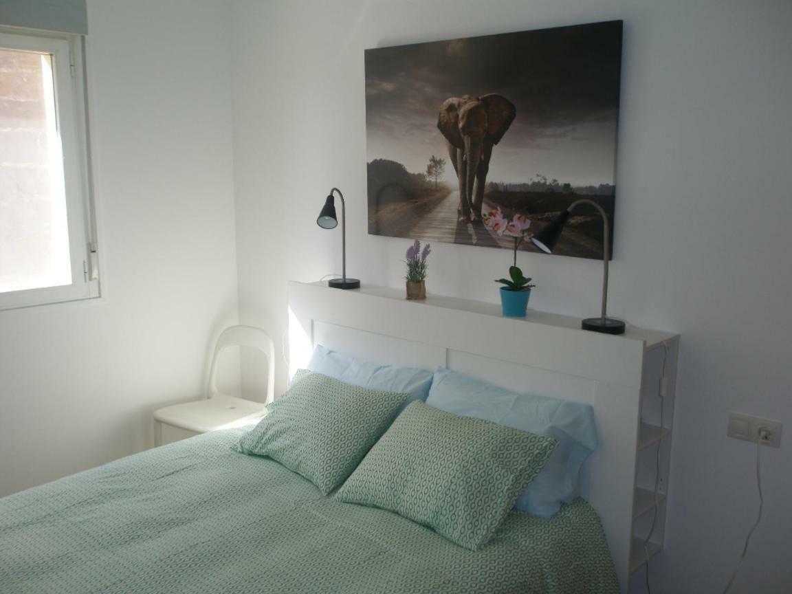 Bienvenidos A Vuestra Casa! Daire Sansoáin Dış mekan fotoğraf